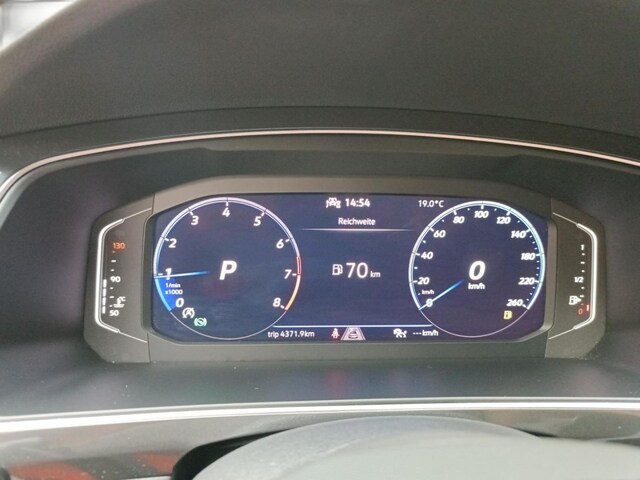 Volkswagen Tiguan 1.5 TSI DSG R-Line