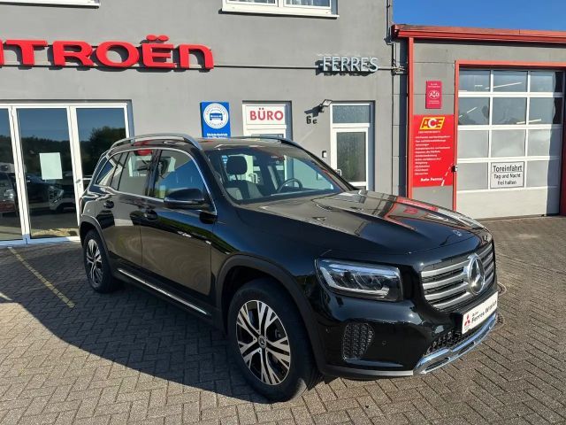 Mercedes-Benz GLB 200 GLB 200 d