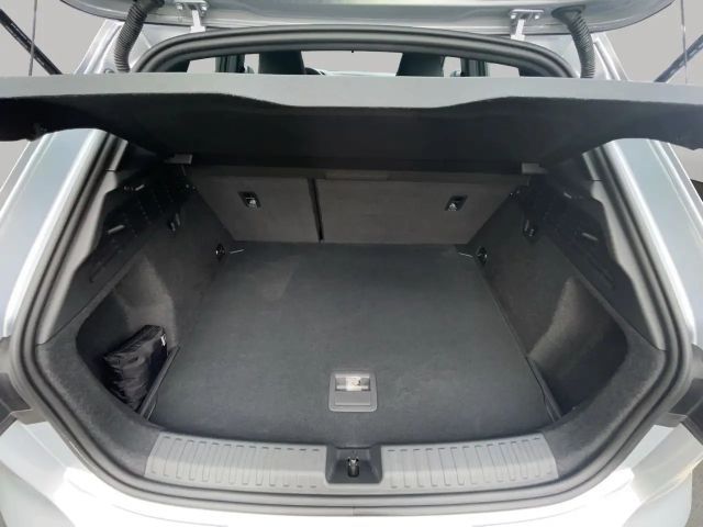 Audi A3 30 TFSI Sedan