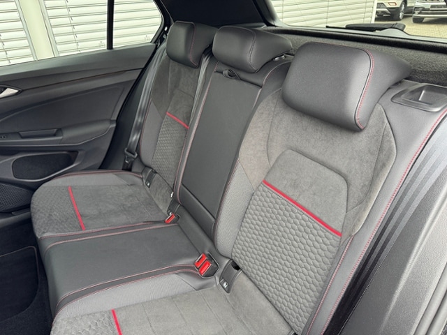 Volkswagen Golf 2.0 TSI Golf VIII