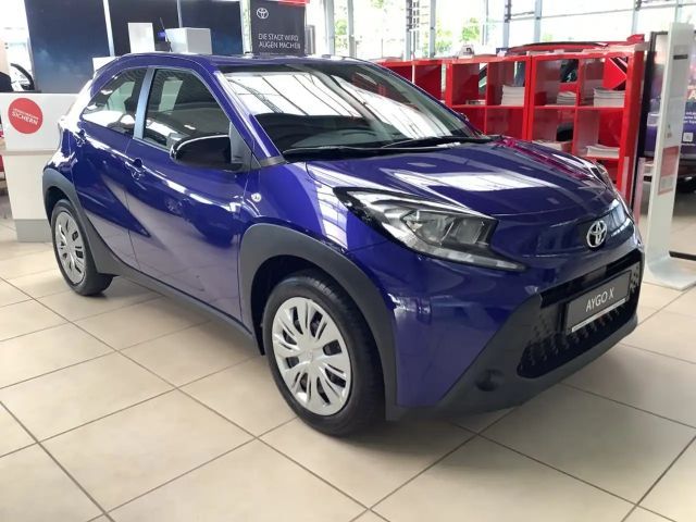 Toyota Aygo X Business Hatchback S-CVT