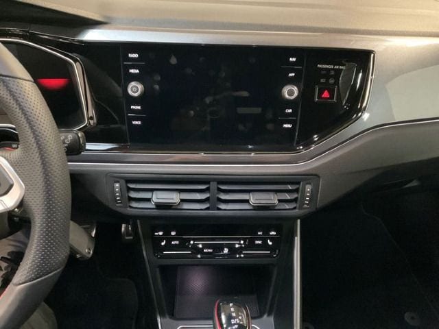 Volkswagen Polo 2.0 TSI DSG GTI