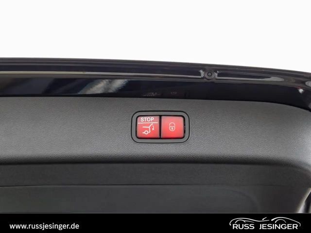 Mercedes-Benz E 220 AVANTGARDE E 220 d Estate