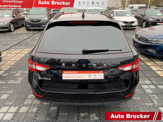 Skoda Superb 2.0 TDI Ambition Combi