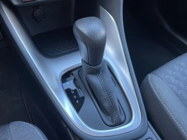 Toyota Yaris Hatchback Hybride Team D