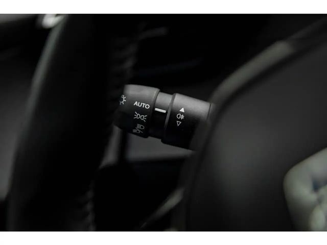 Peugeot 208 100pk MT6 | Carplay/Android | Navi. | Parkeers....