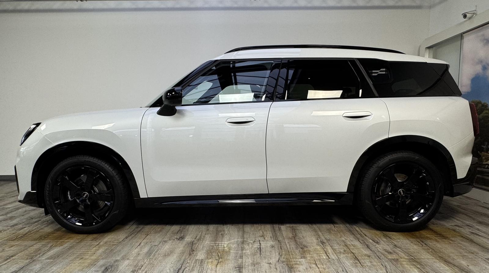 MINI Cooper C Countryman John Cooper Works