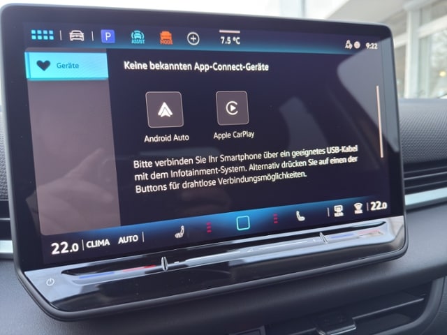 Volkswagen T-Roc 1.5l eTSI MATRIX+CARPLAY+AEREA+HEAD