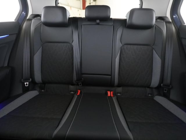 Volkswagen Golf 2.0 TDI Golf VIII