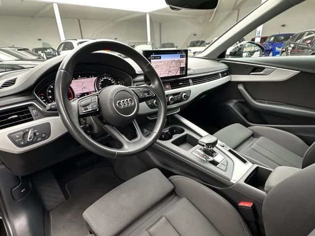Audi A4 35 TFSI Avant S-Tronic