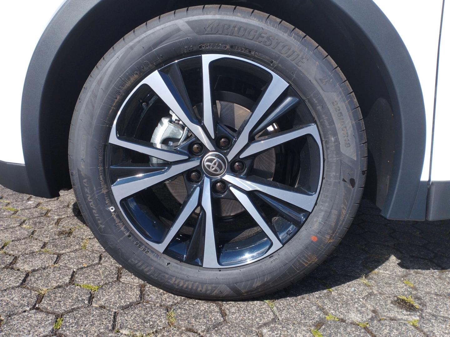 Toyota C-HR Hybride Team D