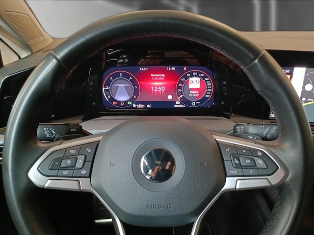 Volkswagen Golf 2.0 TDI DSG Golf VIII