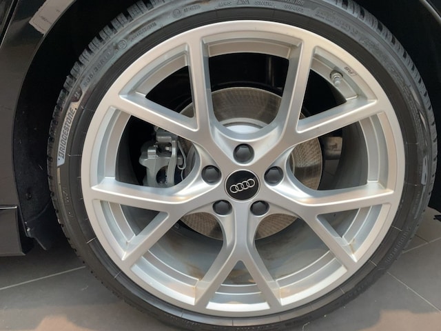 Audi RS3 Quattro S-Tronic Sedan