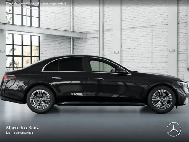 Mercedes-Benz E 200 AVANTGARDE E 200 d Sedan