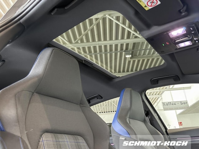 Volkswagen Golf GTE eHybrid