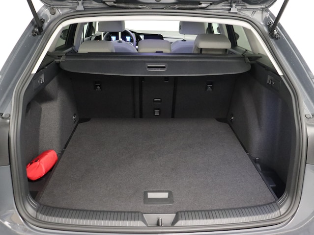 Volkswagen Golf 1.0 TSI Golf VIII Variant