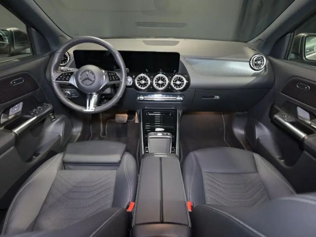 Mercedes-Benz GLA 180 Progressive