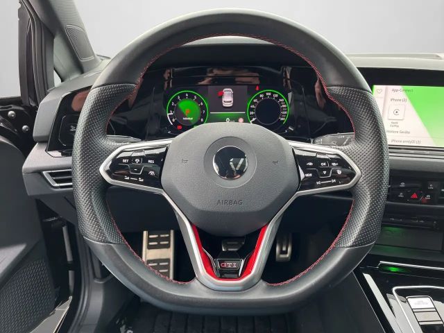 Volkswagen Golf 2.0 TSI GTI