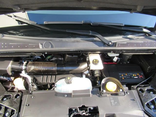 Renault Trafic Blue Spaceclass dCi 150