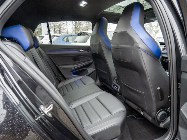 Volkswagen Golf 2.0 TSI DSG Golf VIII Style