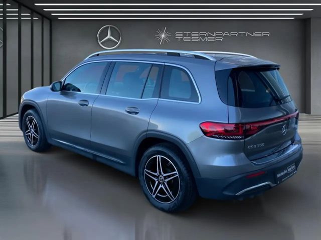 Mercedes-Benz EQB 300 4MATIC AMG Line