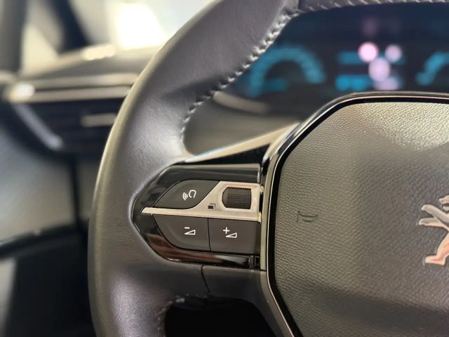 Peugeot E-2008 Active Pack