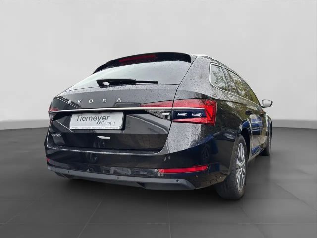 Skoda Superb 2.0 TDI Combi Style Style