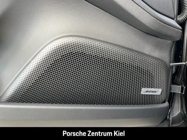 Porsche Panamera 4 E-Hybrid