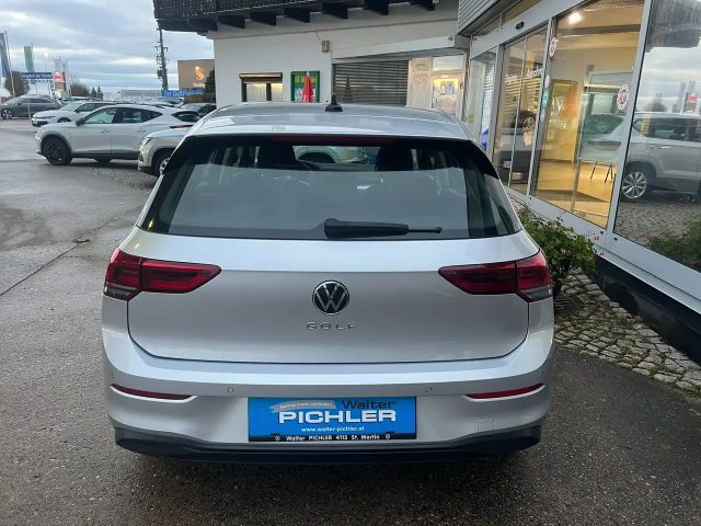 Volkswagen Golf TSI