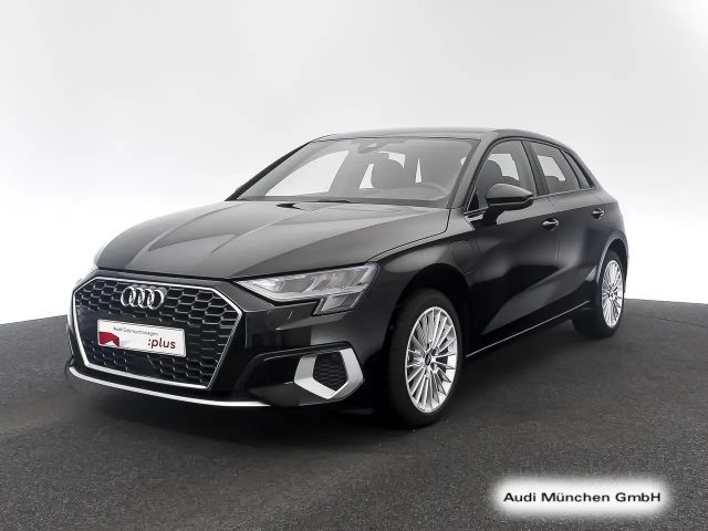 Audi A3 40 TFSI Hybride S-Tronic Sedan