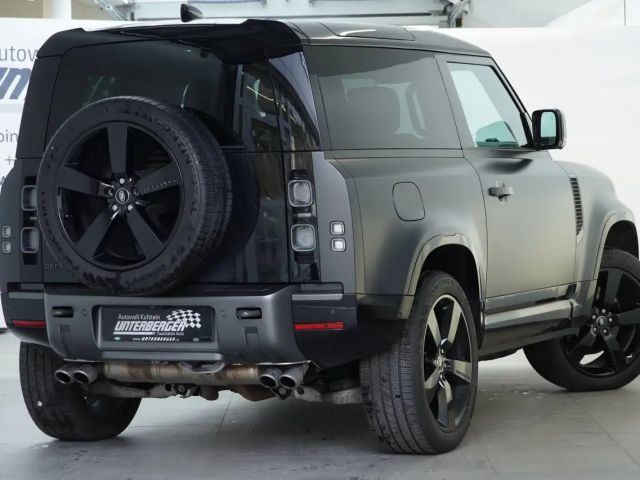 Land Rover Defender V8 Carpathian Edition