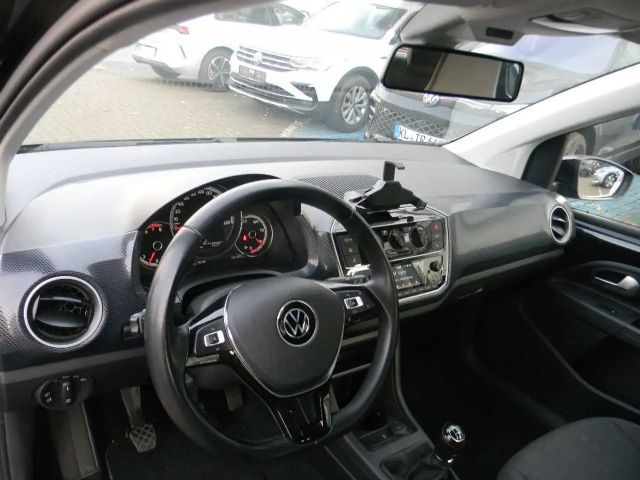 Volkswagen up! Move Move up!