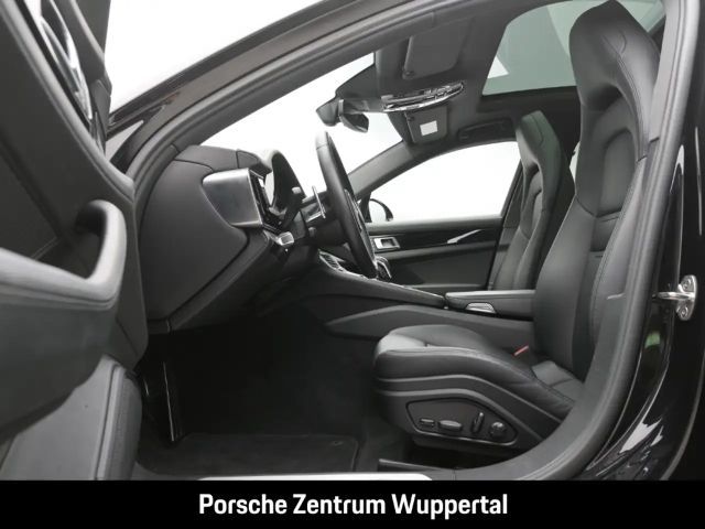 Porsche Panamera 4S