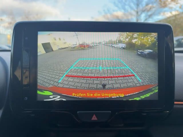 Toyota Yaris Cross 1.5 Spicy Edi Klima Kamera Sitzhzg