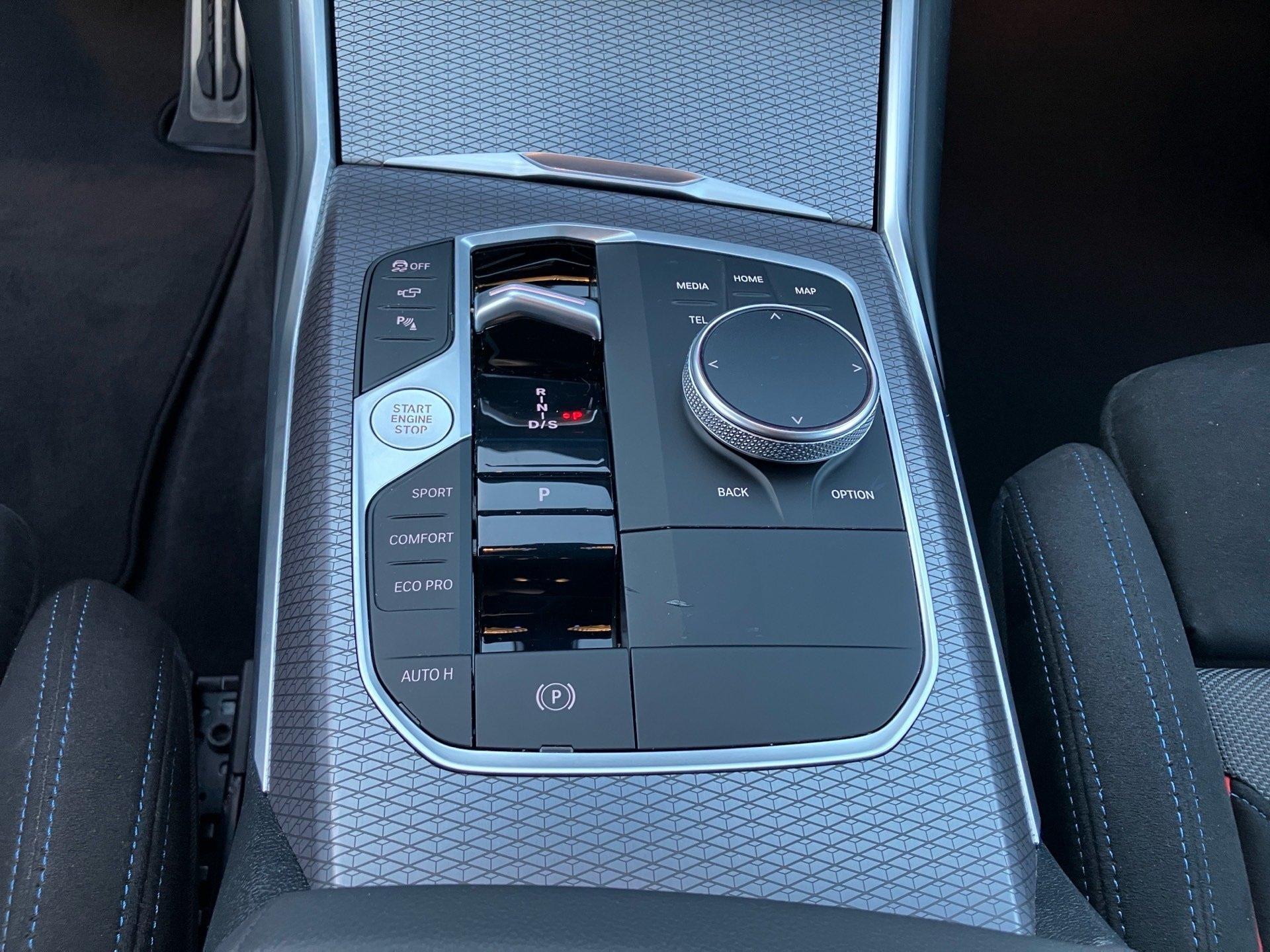 BMW 320 320d Touring xDrive