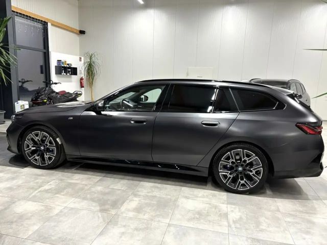 BMW 520 520d M-Sport Touring xDrive