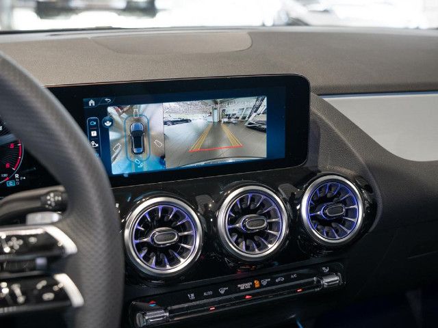 Mercedes-Benz GLA 200 GLA 200 d