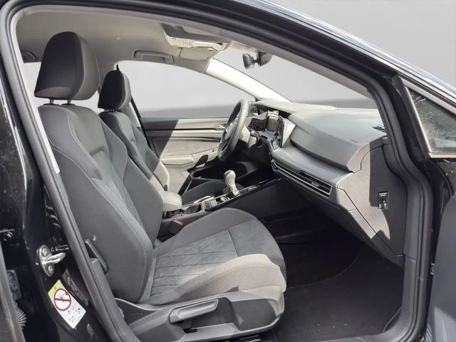 Volkswagen Golf 1.5 TSI Style