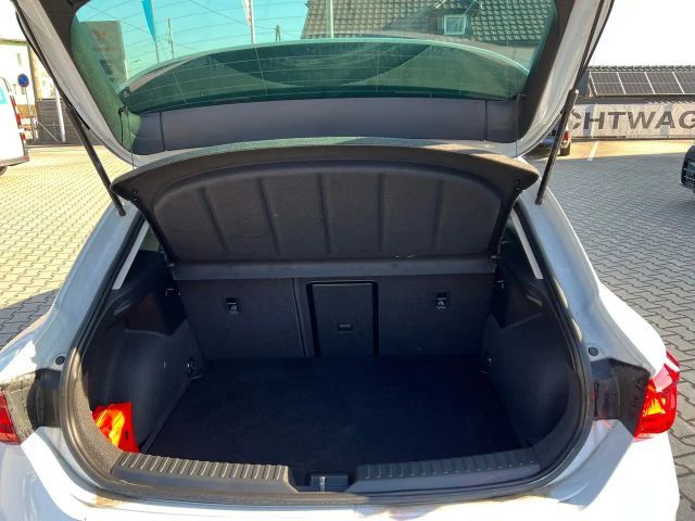 Seat Leon 1.5 eTSI DSG FR-lijn