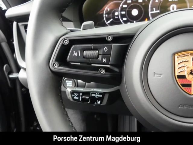 Porsche 992 Cabrio Carrera GTS