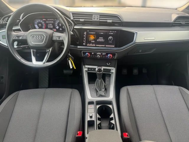 Audi Q3 35 TFSI S-Line S-Tronic