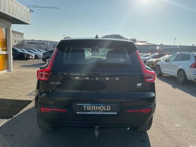 Volvo XC40 Plus