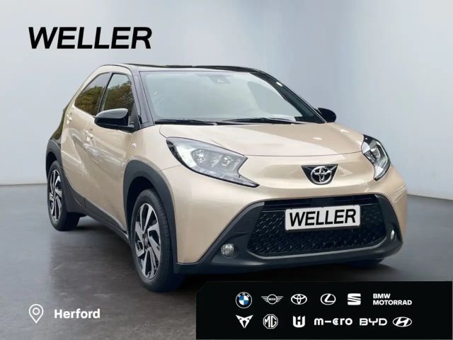 Toyota Aygo X Bi-Tone Hatchback