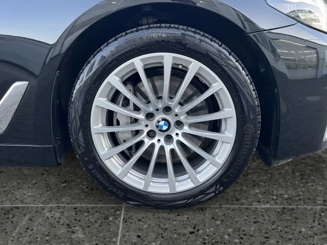 BMW 530 530d Touring xDrive