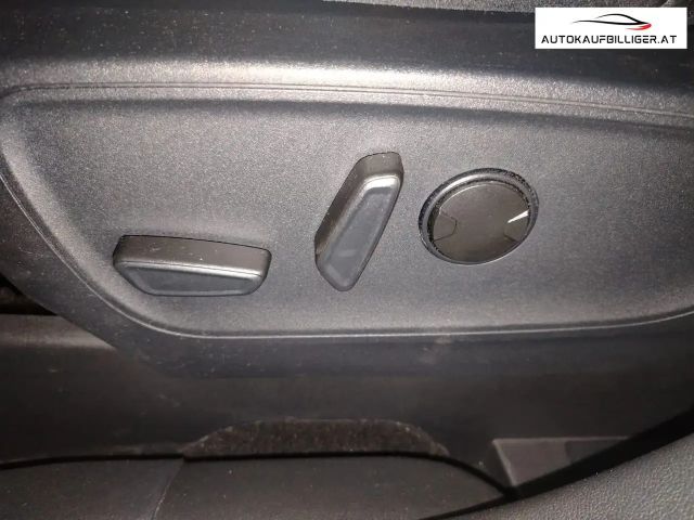 Ford Kuga Hybrid Plug in Hybrid Titanium X