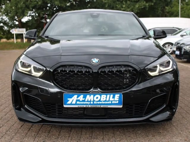 BMW 135 135i Sedan xDrive