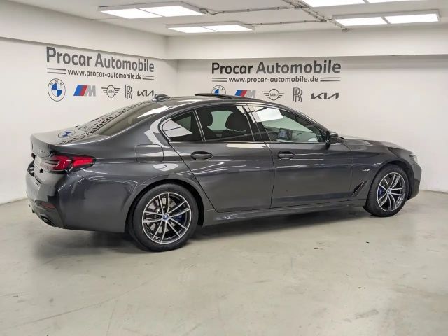 BMW 530 530e M-Sport Sedan xDrive
