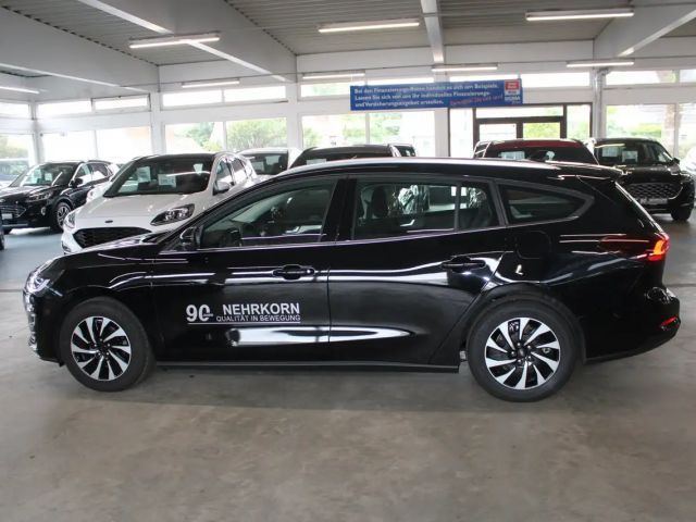 Ford Focus Titanium Wagon