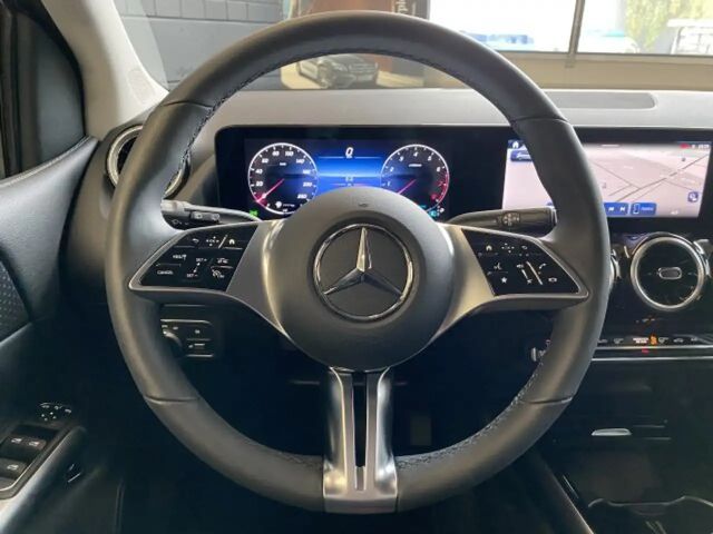 Mercedes-Benz B 200 Progressive