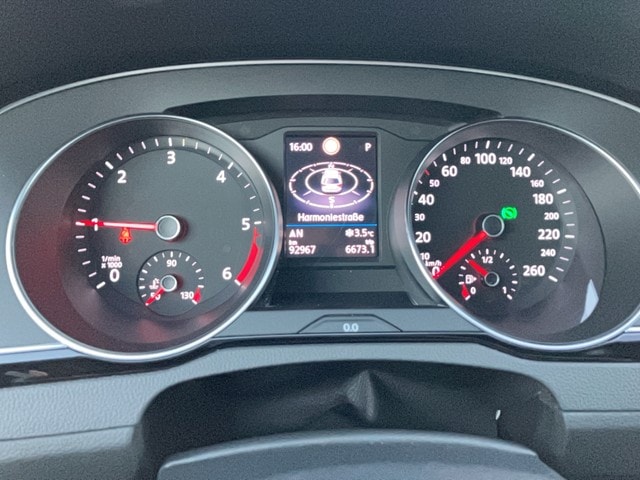 Volkswagen Passat 2.0 TDI Business DSG Variant